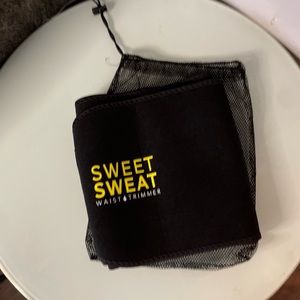 Sweet sweat waist trimmer